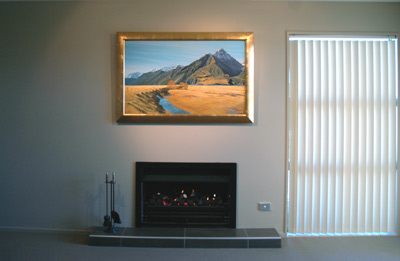 The original oil painting 'Autumn at Mount Blackburn' by Grant McSherry is finished in a hand crafted gold leaf frame.